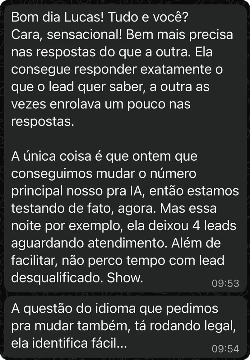 Print de mensagem de cirurgião elogiando a resposta da IA no atendimento